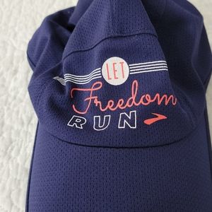 mesh cap ideal for running Unisex blue Brooks